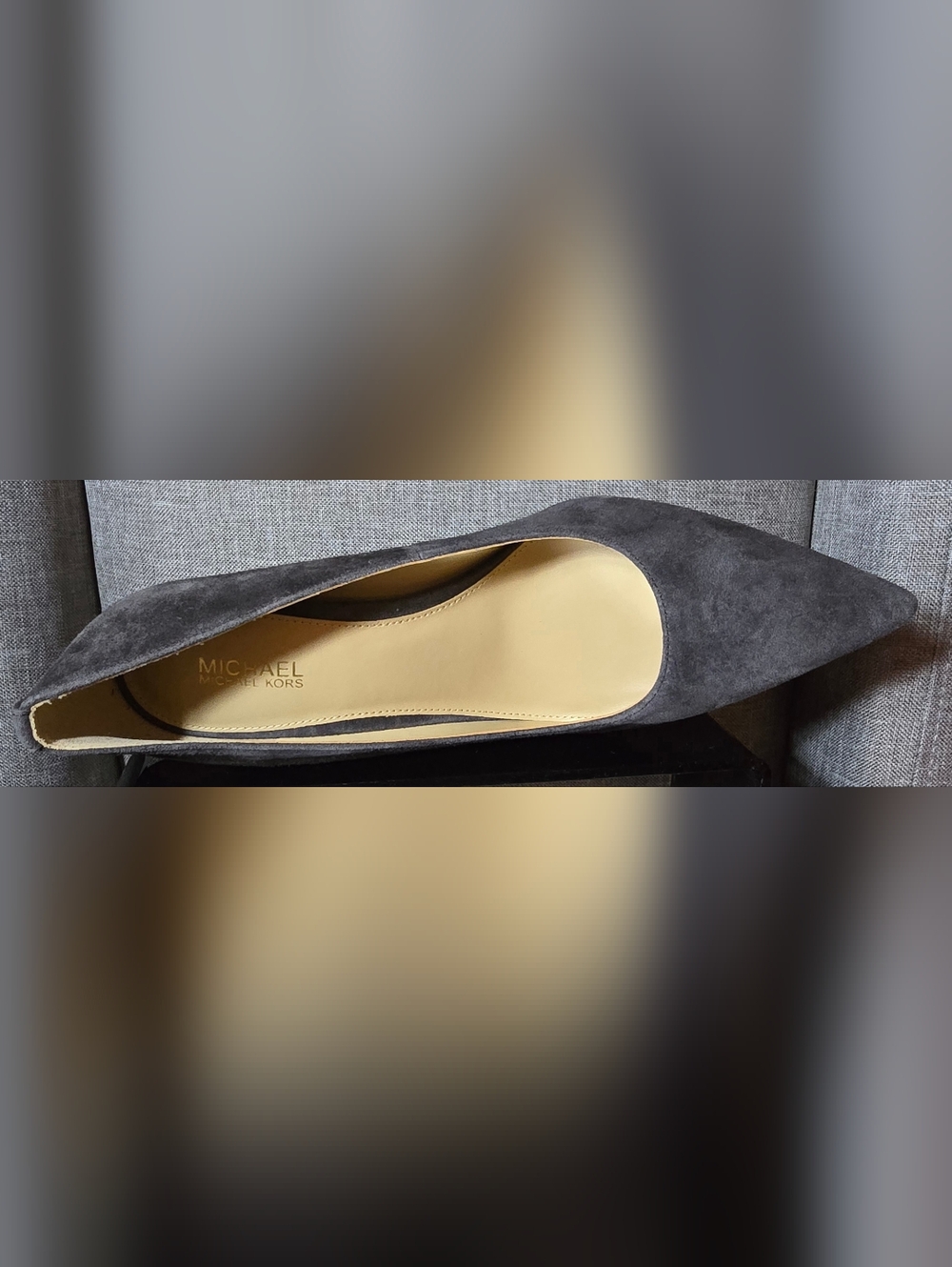Michael Kors Classic 'Alina' Suede Flex Pump For Women's - Picture 6 of 10